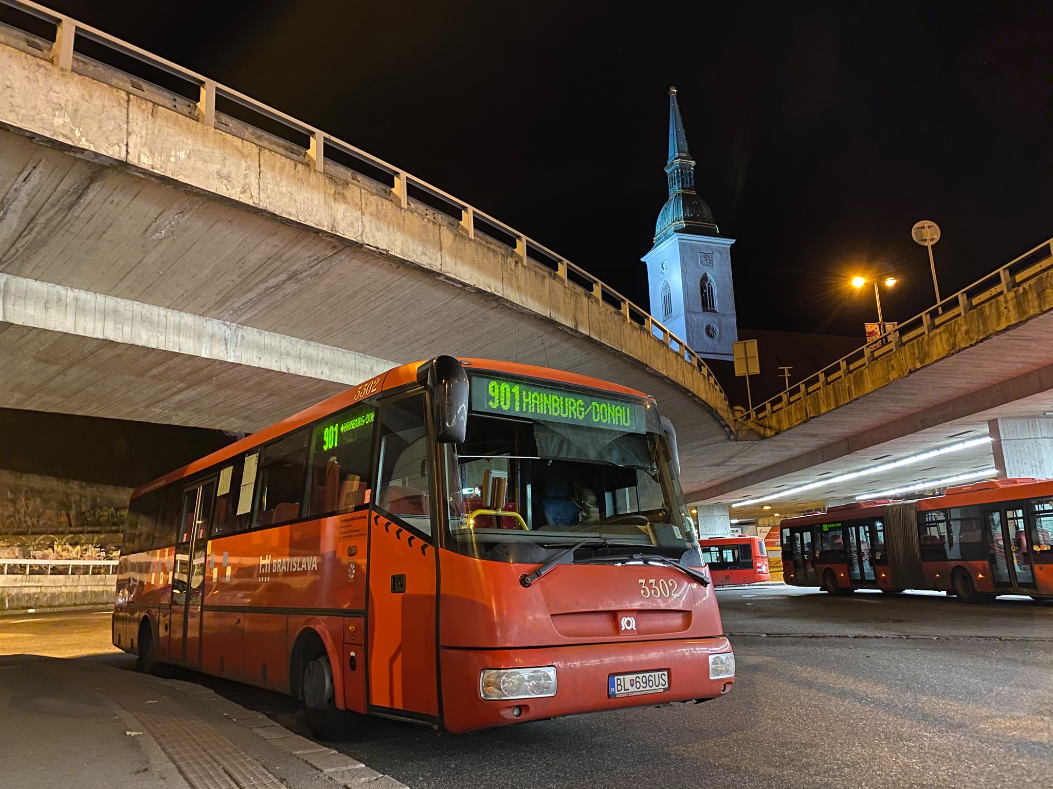 linka-bratislava-–-hainburg-by-mala-uz-coskoro-premavat