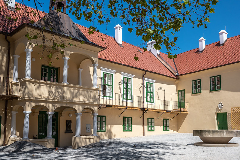 zupa-dokoncila-rekonstrukciu-modranskeho-kastiela.-otvoreny-bude-v-oktobri