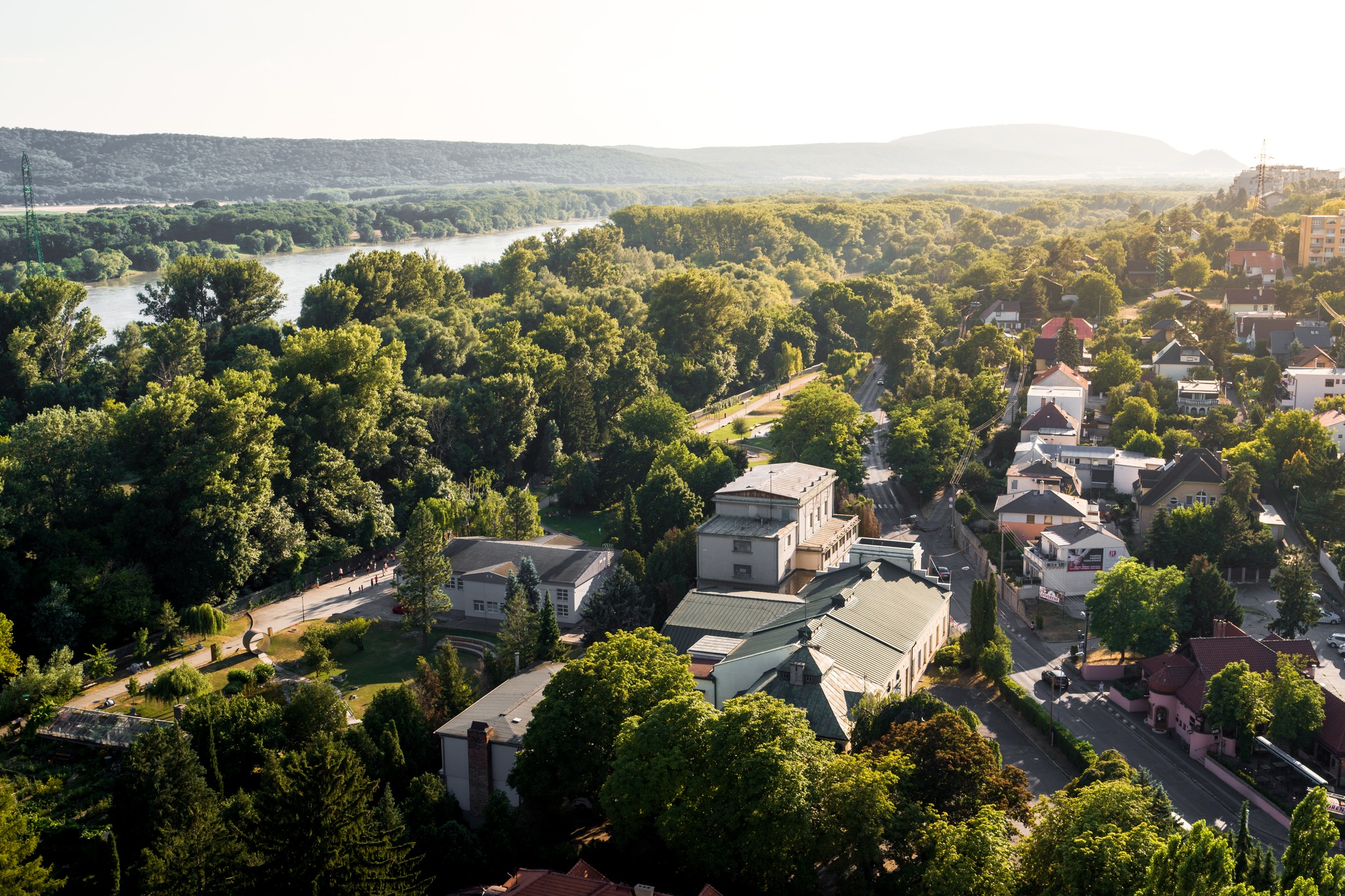 vodarenske-muzeum-a-zahrada-oziju-festivalom-art-of-slovakia