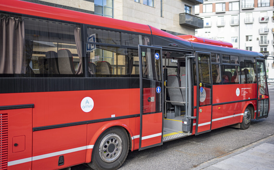 pocet-cestujucich-primestskymi-autobusmi-rastie