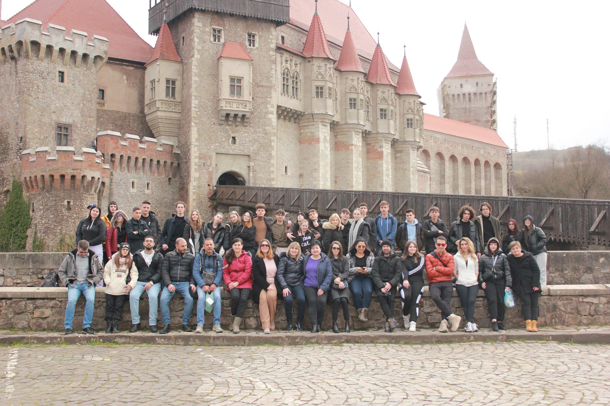 skupina-studentov-a ucitelov-spojenej-skoly-tokajicka-vycestovala-do-rumunska