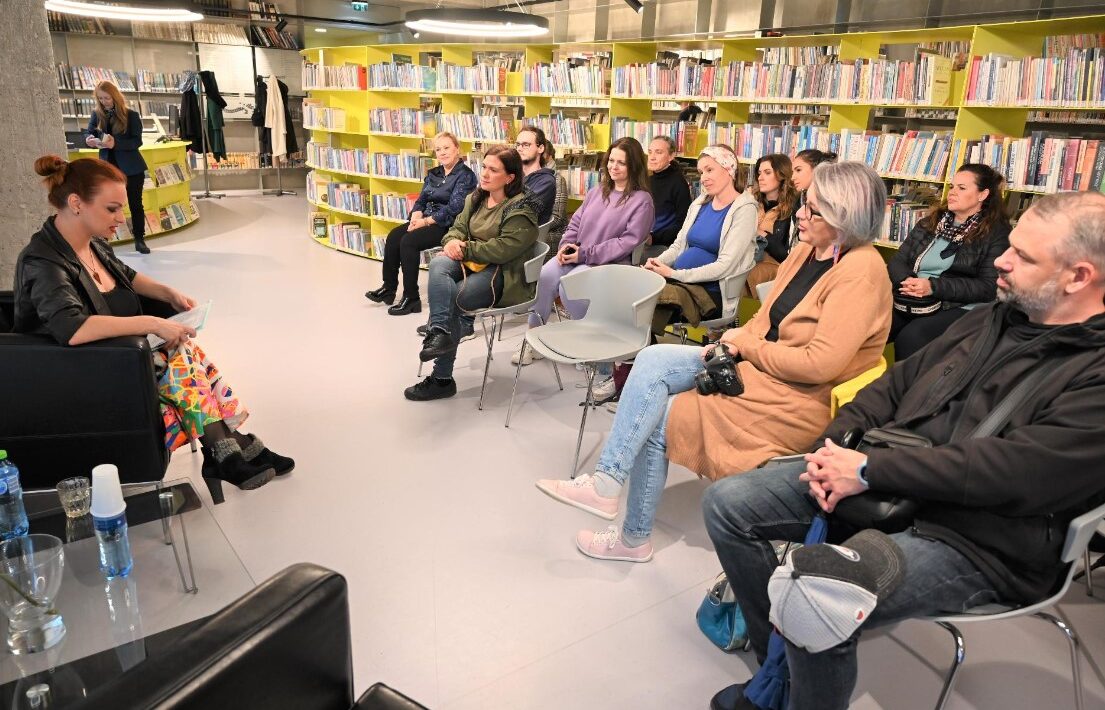 15.-rocnik-podujatia-noc-literatury-sa-konal-aj-v-seneckej-kniznici