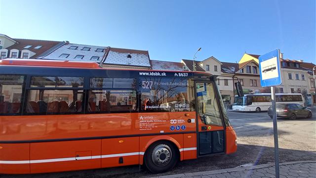 regionalne-autobusy-na-trase-bratislava-pezinok-testuju-ekologicke-brzdy