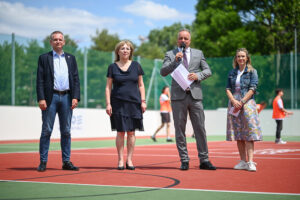 zupna-stredna-skola-v-ruzinove-ma-nove-sportovisko.-k-dispozicii-bude-ziakom-aj-verejnosti