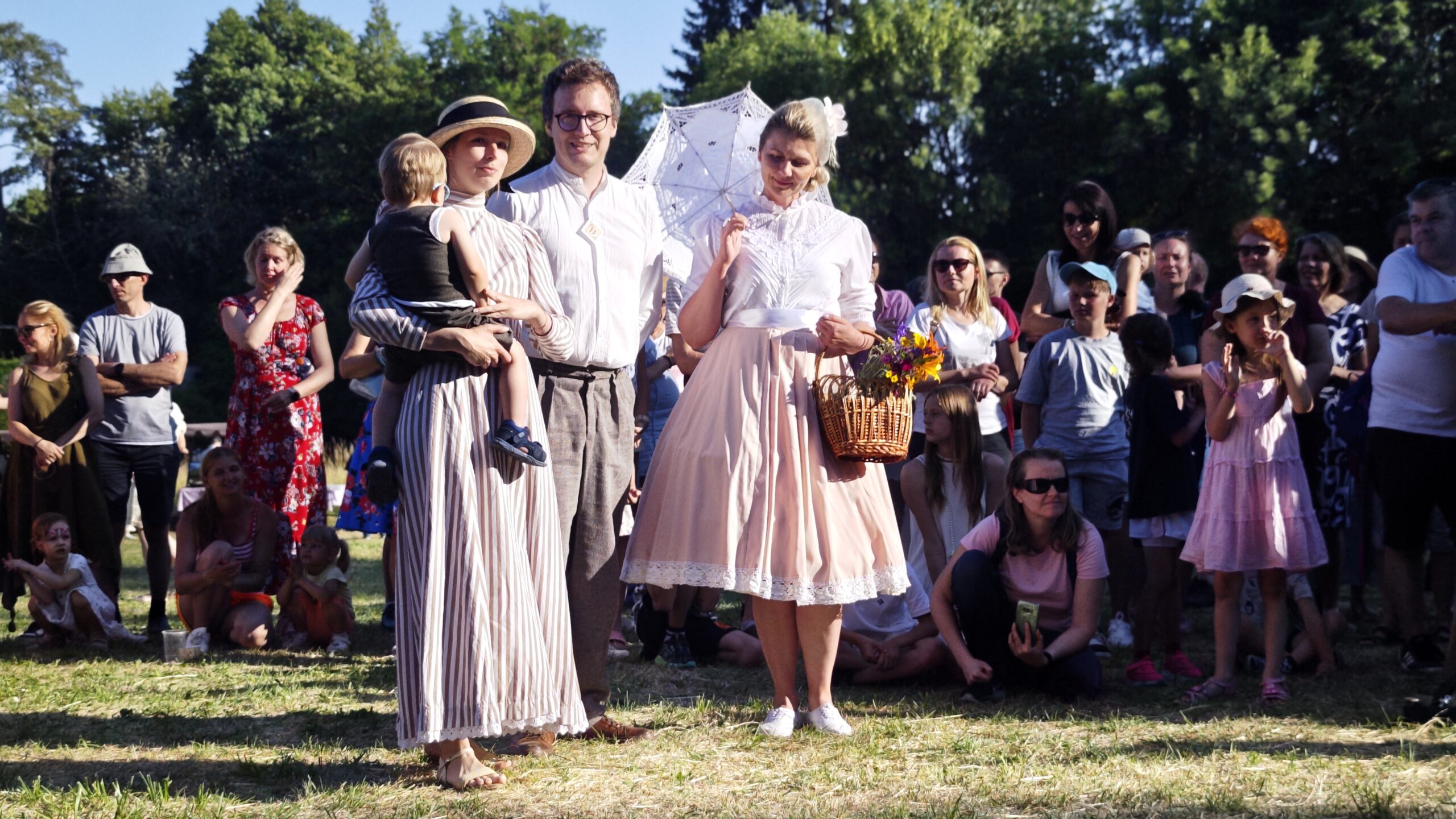 modransky-piknik-ozivil-belle-epoque-–-krasnu-epochu