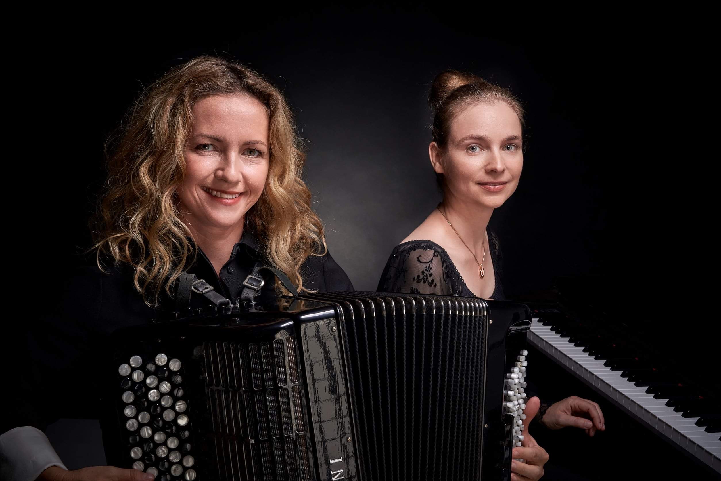 novy-hudobny-zazitok-v synagoge-senec:-koncert-„blizsie-k-hudbe“-prinasa-inovativne-spojenie-klasiky-a-sucasnosti