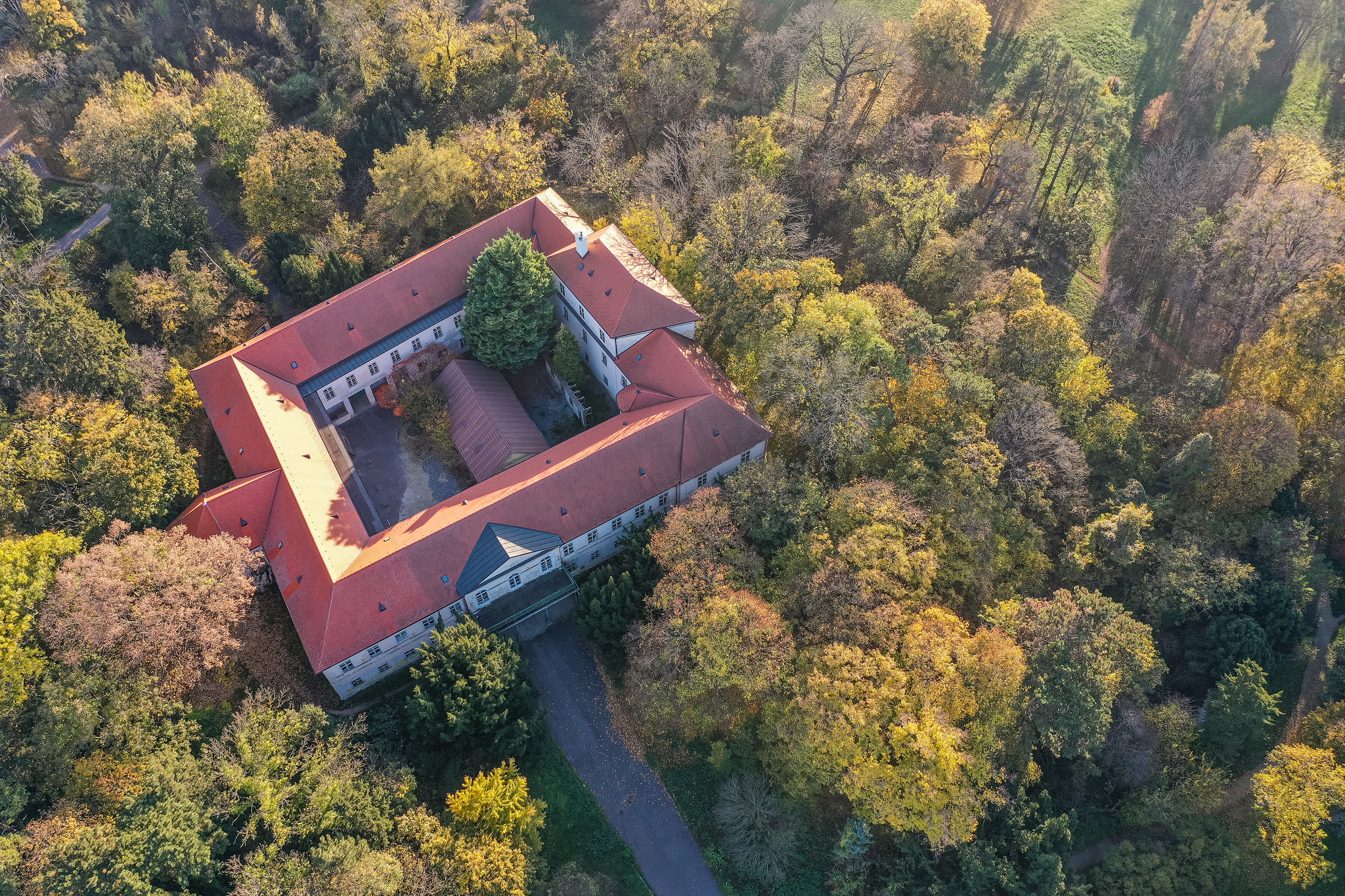 bratislavsky-kraj-obnovi-park-v-malinove.-rrozbieha-cezhranicny-projekt-–-zelene-mesta-v-podunajskom-regione