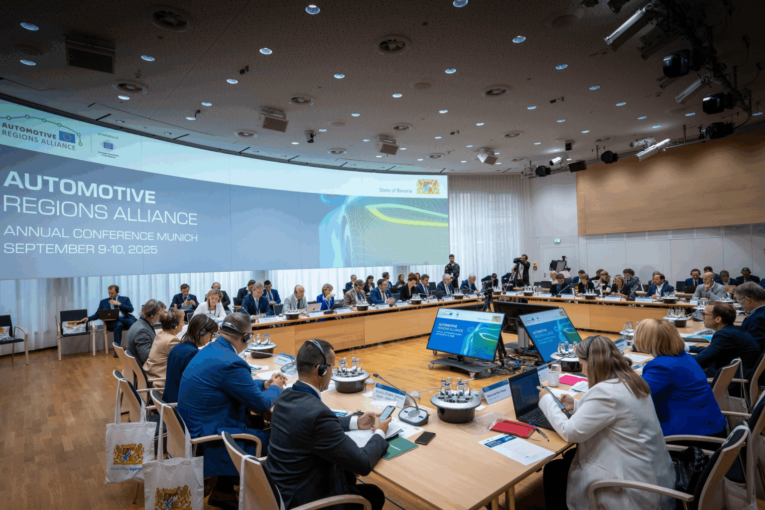 predseda-bratislavskeho-kraja-juraj-droba-poukazal-v-mnichove-na-potrebu-posilnit-ulohu-regionov-pri-planovani-a-riadeni-programov-eu