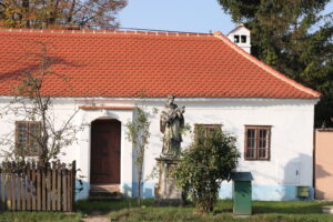 odbornici-z-europy-pridu-do-senca-diskutovat-o-buducnosti-ludovej-architektury