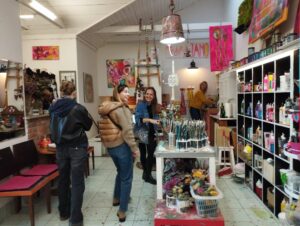 den-otvorenych-atelierov-2025-priniesol-tvorivu-energiu-a-vybornu-navstevnost