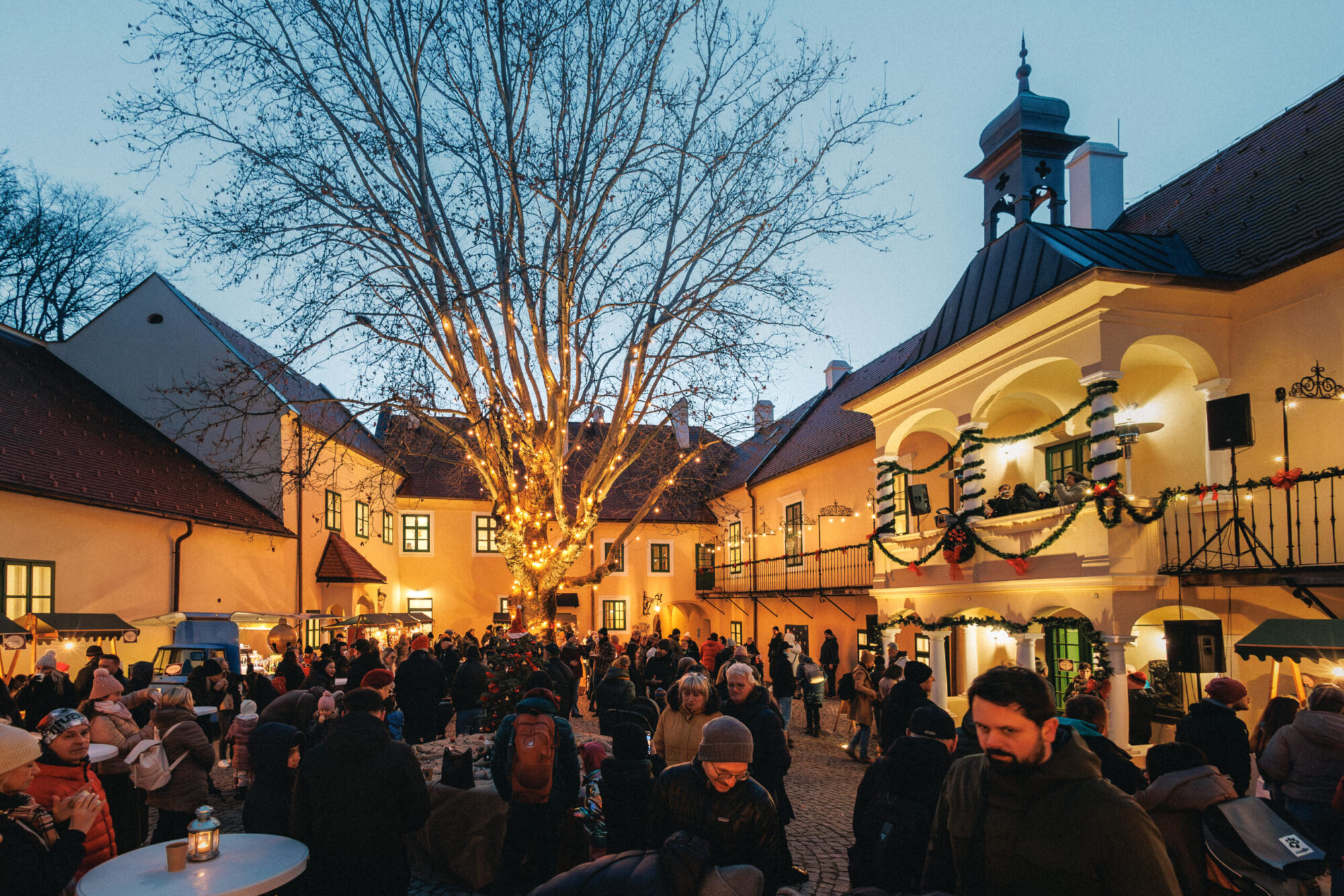 dakujeme-za-vianocne-inspiracie,-ktore-zahriali-modru