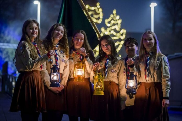 betlehemske-svetlo-dorazilo-na-slovensko