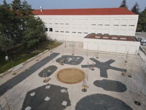 dostavba-zakladnej-skoly-v-bernolakove-sa-dostala-medzi-top-40-diel-sucasnej-europskej-architektury