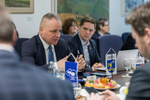 samospravne-kraje-schvalili-pozicny-dokument-k-reforme-verejnej-spravy