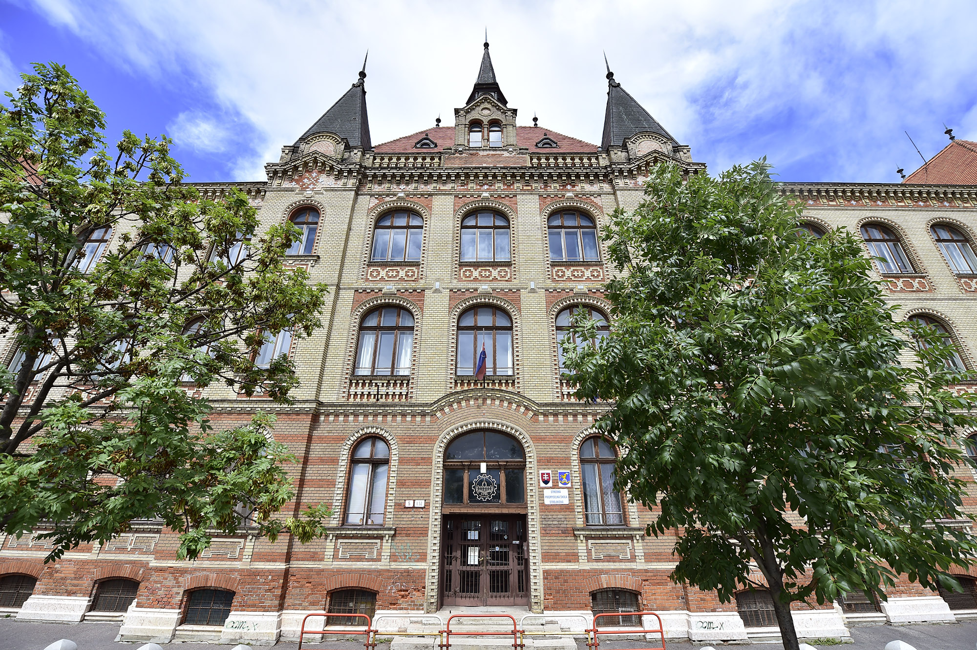 kviz:-poznate-stredne-skoly-v-bratislavskom-kraji?