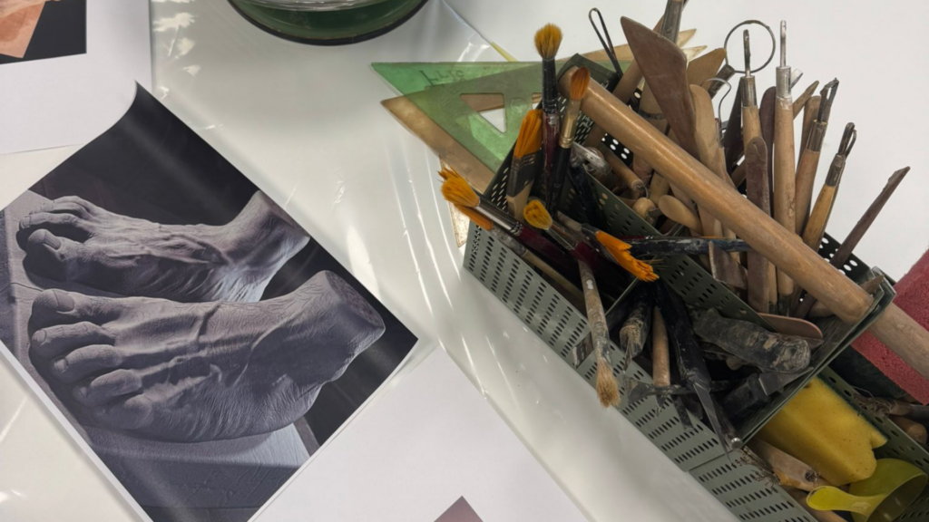 socharsky-workshop-s andrejom-fricom-ii.-–-studia-clenka-a chodidla