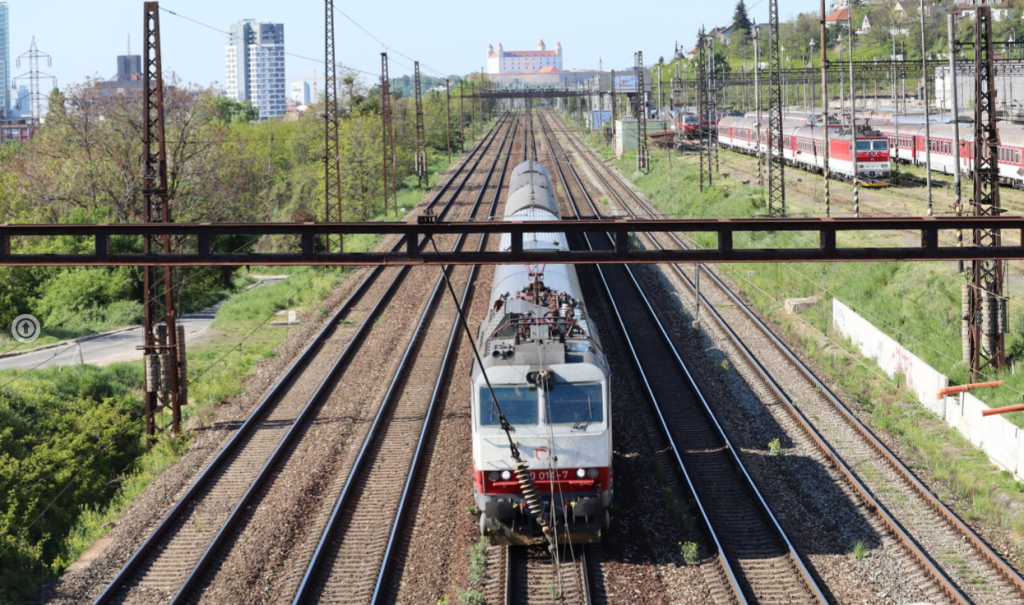 zeleznicna-doprava-v-bratislavskom-kraji-cakaju-vyluky.-pozrite-si-prehlad-obmedzeni