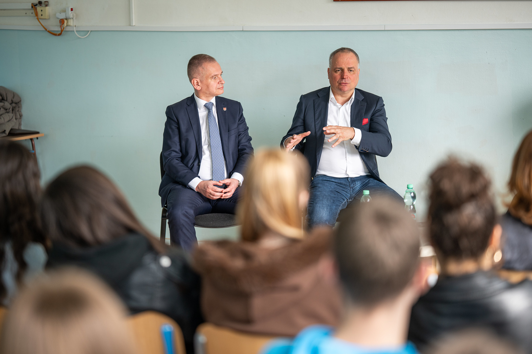 legendarny-bata-ozil-medzi-ziakmi.-na-nevadzovej-pripravili-vlastny-festival-podnikavosti-a-hodnot