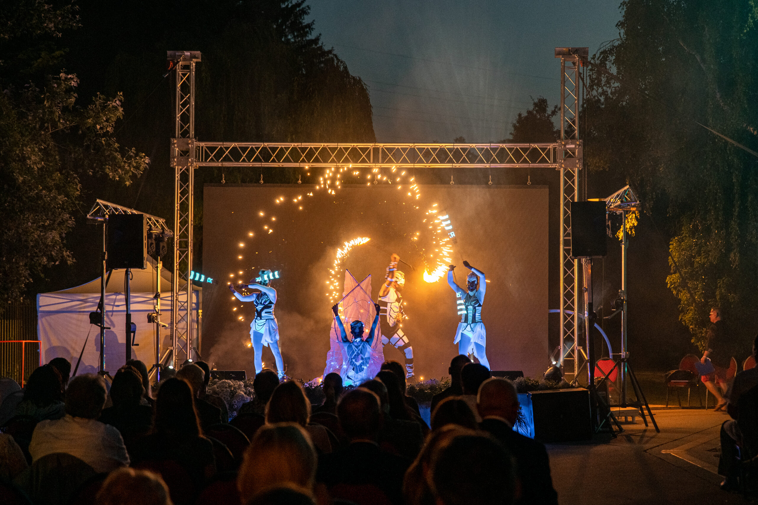 bratislavsky-kraj-oceni-vynimocne-osobnosti.-medzi-laureatmi-su-vedci,-umelci-aj-ludia,-ktori-menia-spolocnost-k-lepsiemu