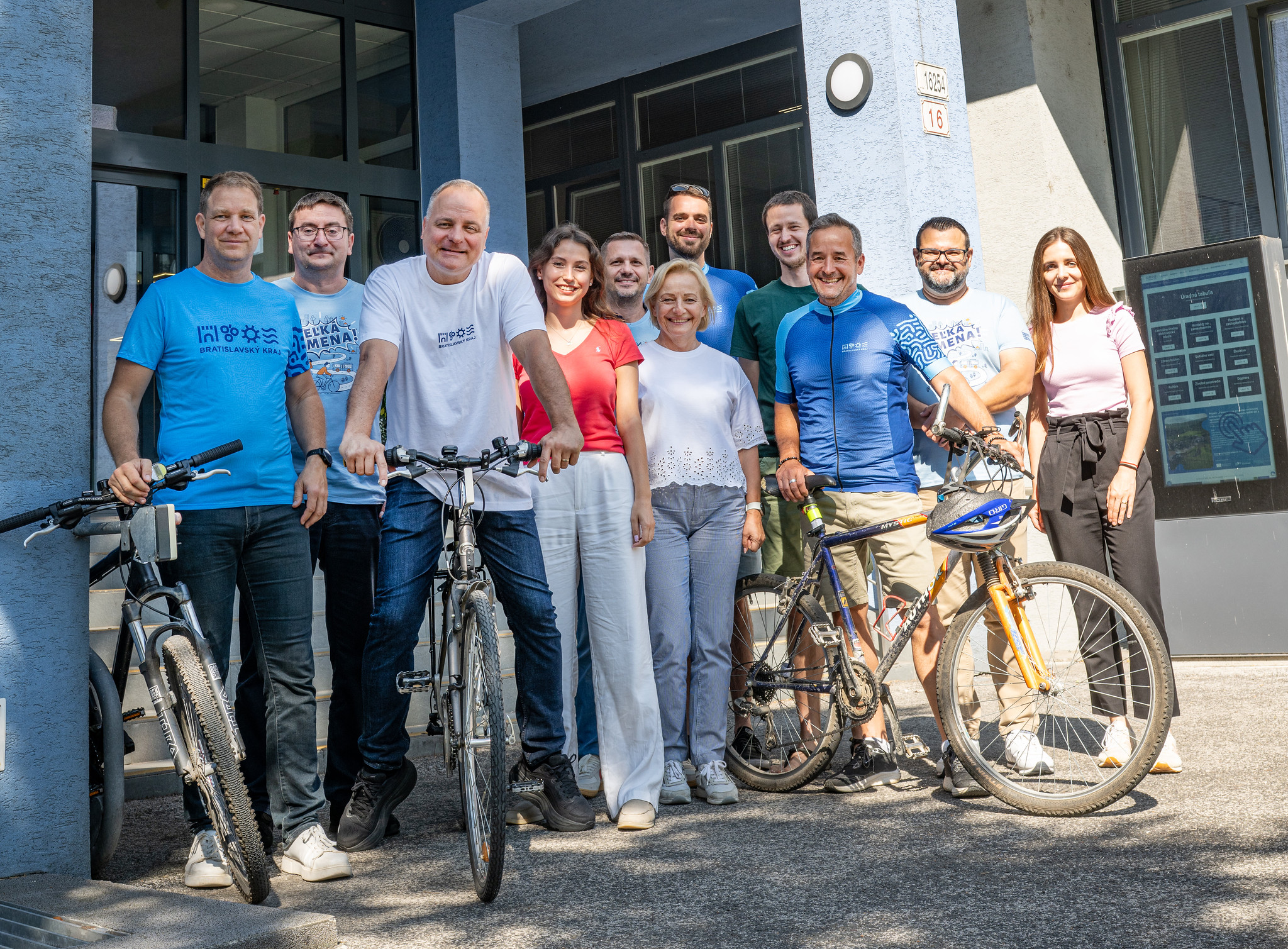 do-prace-na-bicykli:-bratislavsky-kraj-sa-opat-pripaja-k-najvacsiemu-pelotonu-slovenska