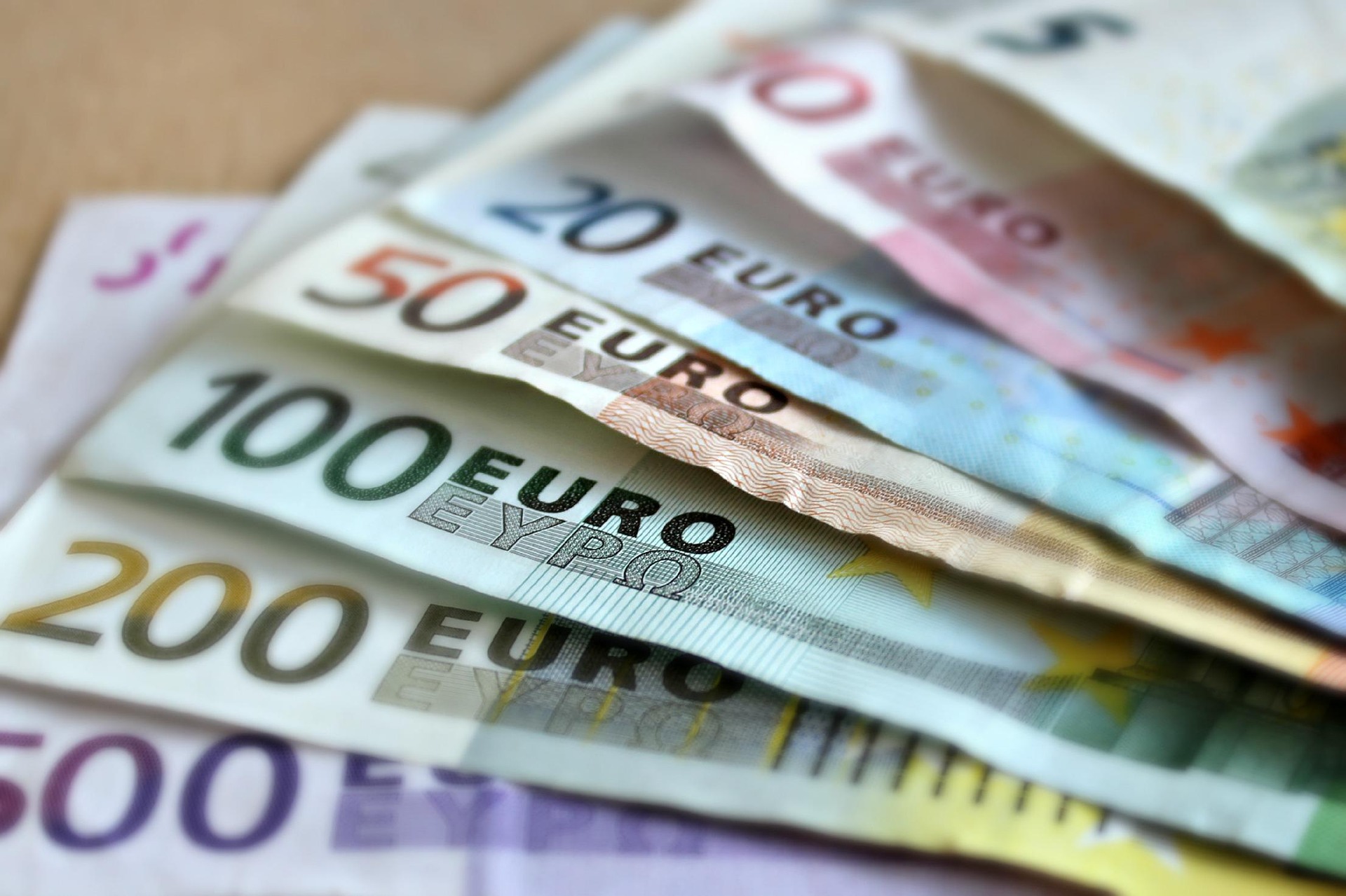zaverecny-ucet-za-rok-2025-potvrdil-zdrave-financie-bratislavskeho-kraja