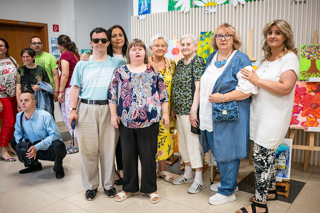 111-dovodov-na-navstevu-5.-rocnika-vystavy-obrazov-klientov-socialnych-sluzieb-vo-vestibule-bsk