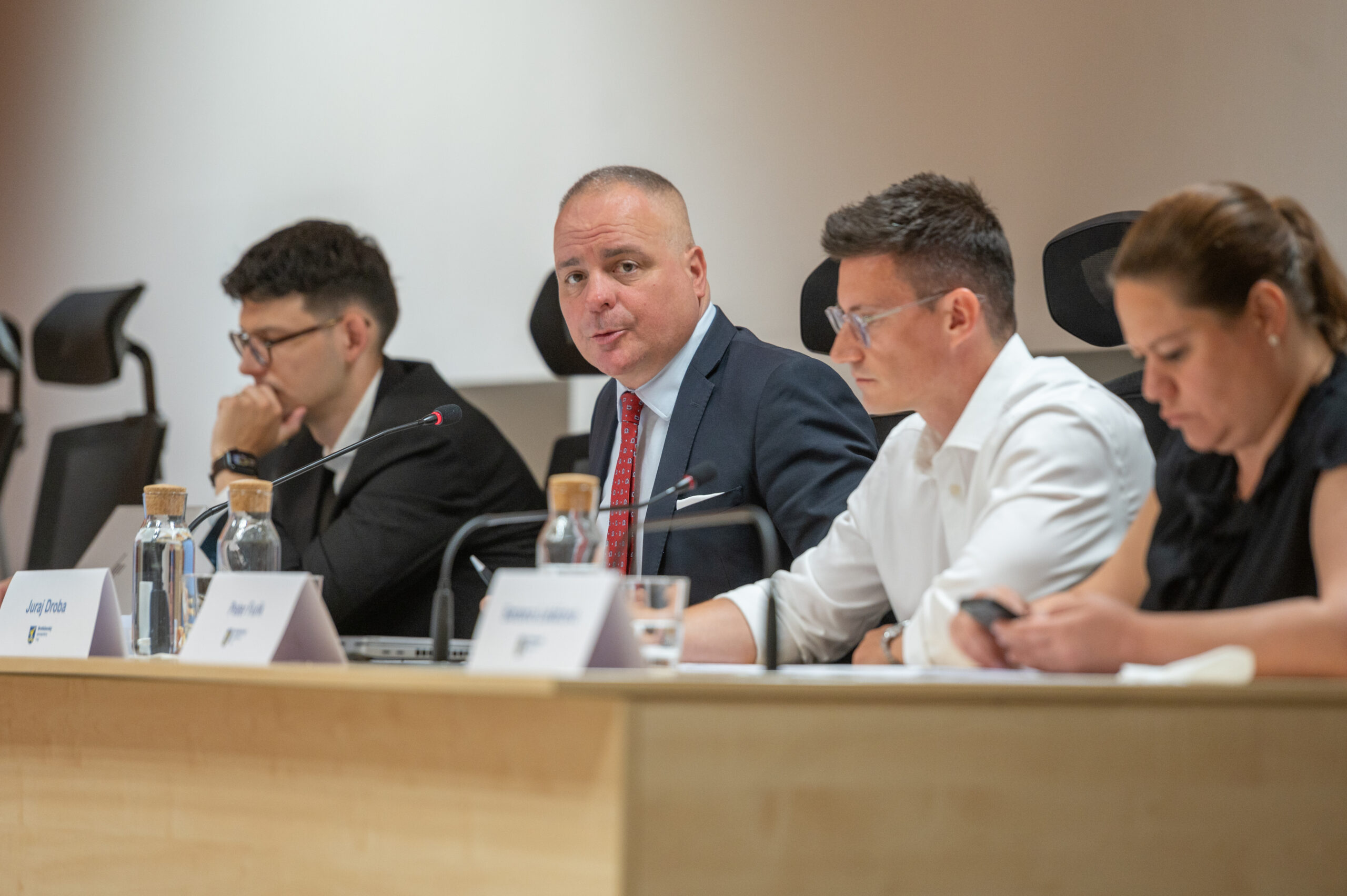 rada-partnerstva-bratislavskeho-kraja-podporila-nove-projekty-v-oblasti-energetiky,-zelenej-infrastruktury,-cyklodopravy-a-udrzatelnej-mobility