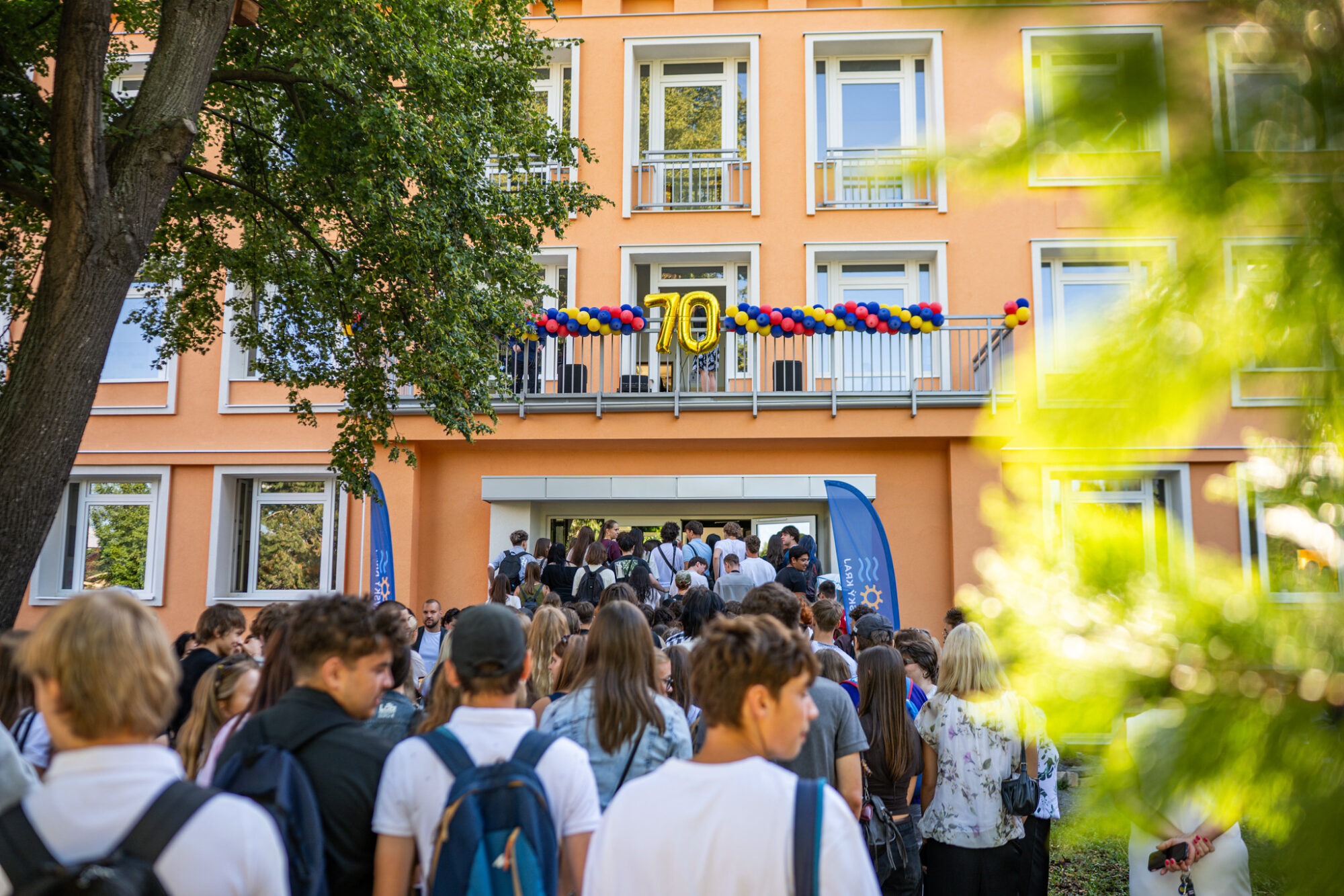 gymnazium-alberta-einsteina-dostalo-po-70-rokoch-novu-tvar